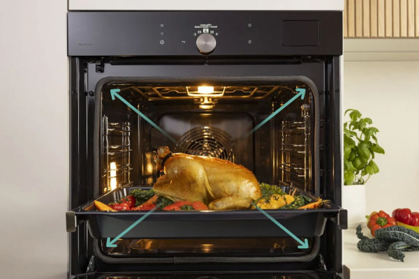 Piekarnik parowy Gorenje BFS6148B